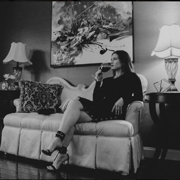 Meet your Posher, Sara - Picture 1 of 1